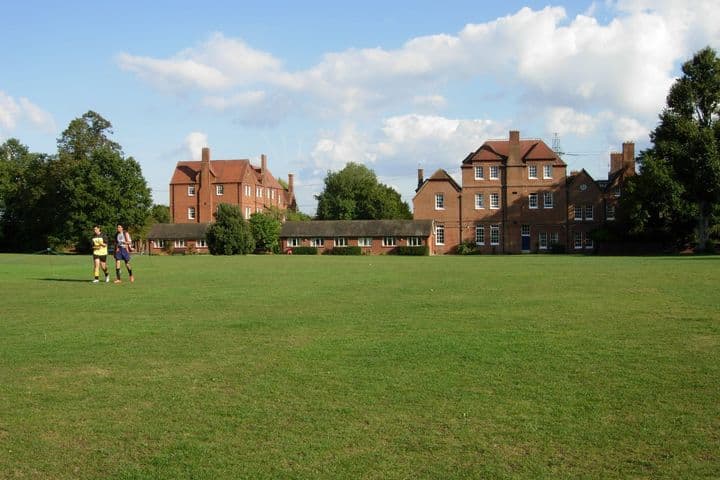 Aldenham School