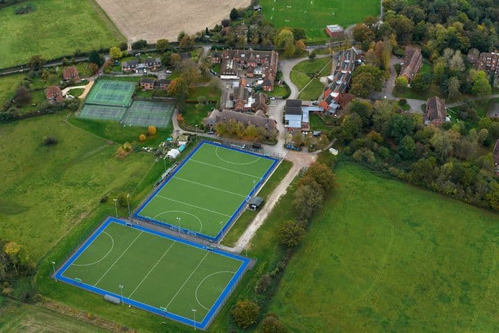 Bradfield College
