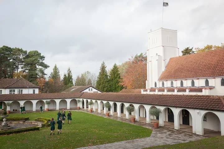 Downe House cloisters