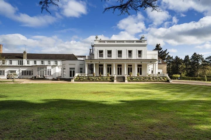Heathfield School