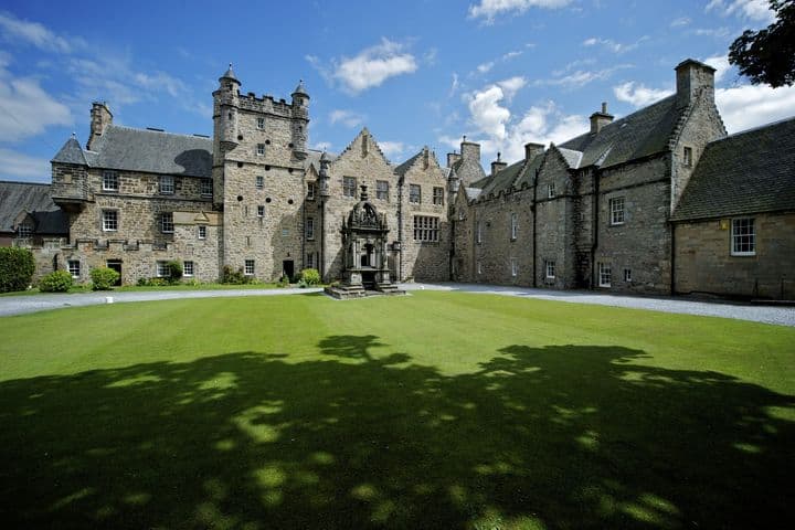 Loretto School