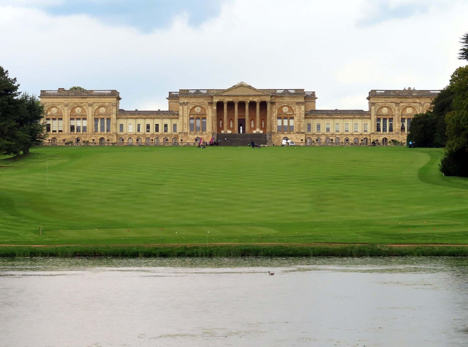 Stowe School
