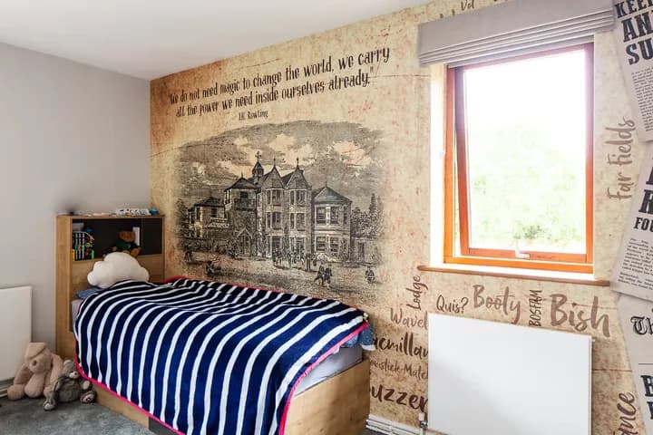 Boarding bedroom