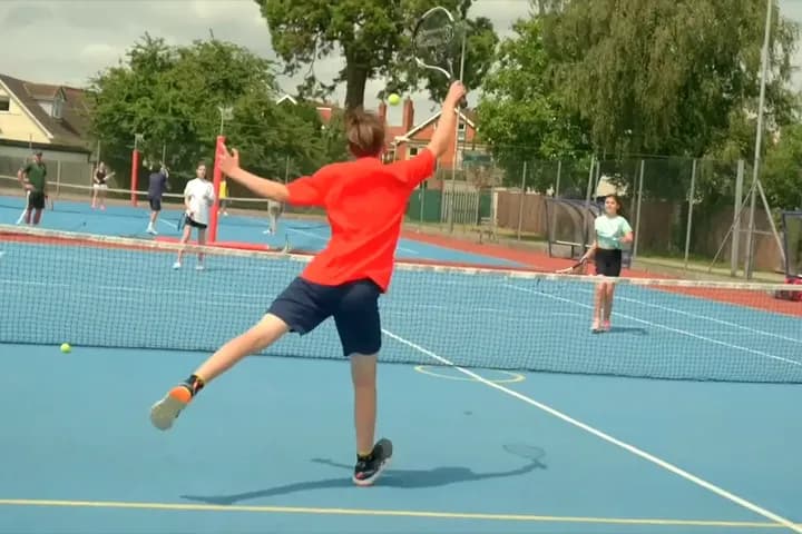Tennis coaching