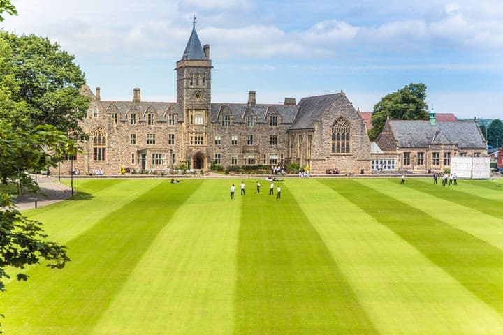 Taunton School